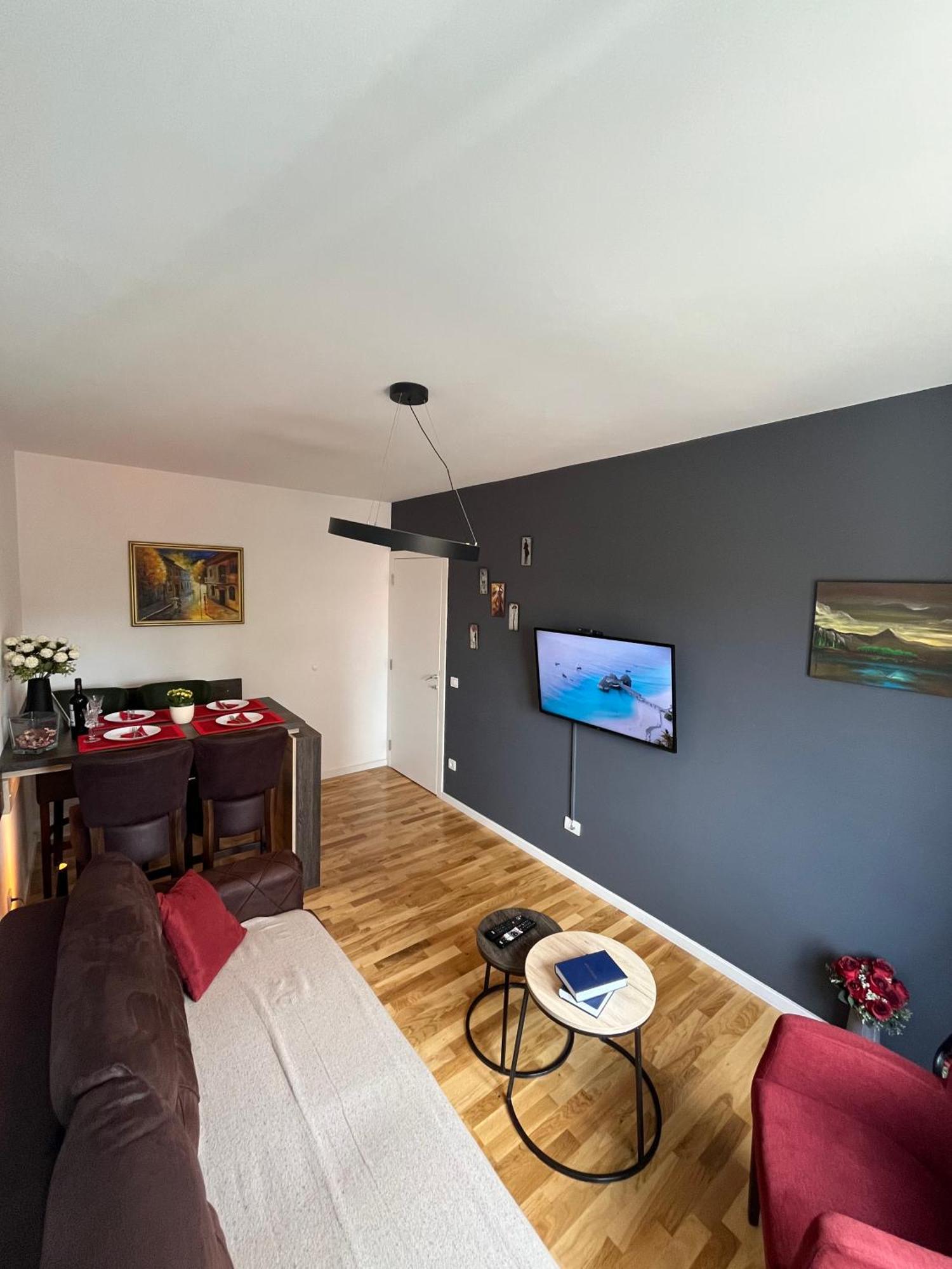 Lux Apartment 12 Center, Free Parking Ni 外观 照片